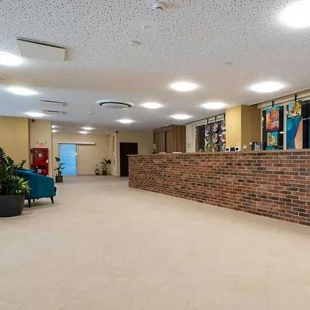 Hotel Fiald & Bacău